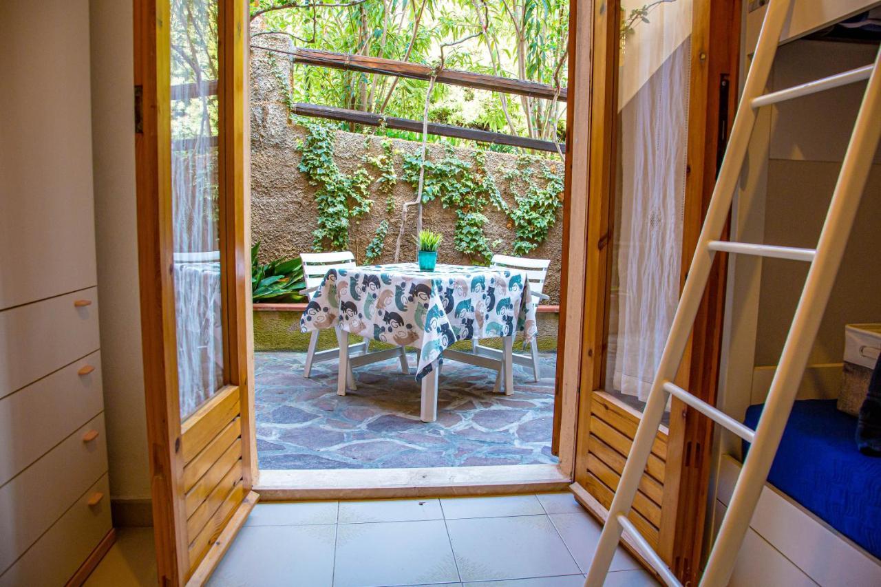 Casa Ariel Per 4, A Pochi Passi Dalla Spiaggia Iun R0963 Cala Gonone Exterior foto
